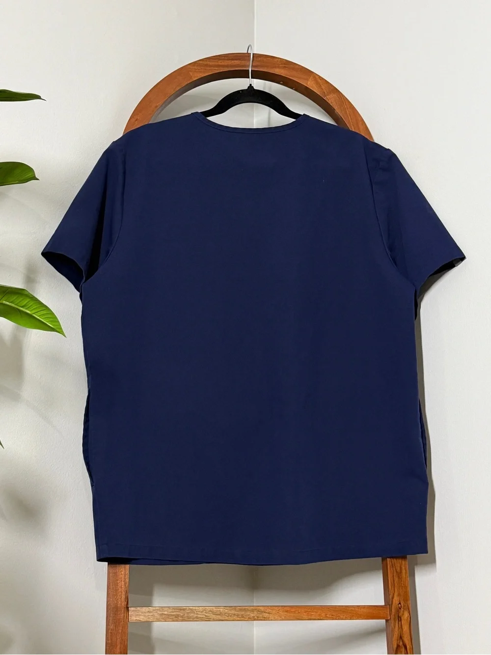 Figs XL Navy Blue Chisec Top and Cairo Pant Men's Scrub Set